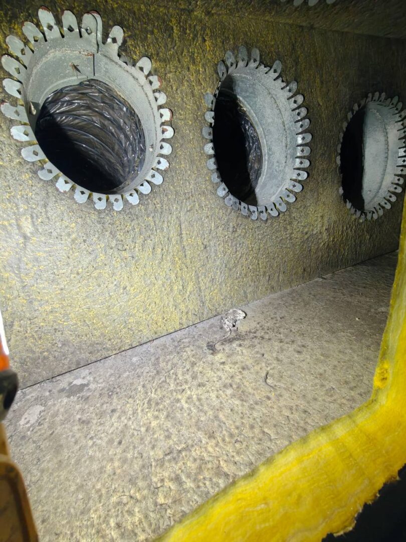 Commercial plenum before cleaning